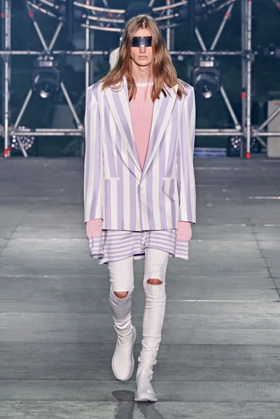 Look 42